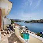 Apartamento Cosy In With Bath Obrovac